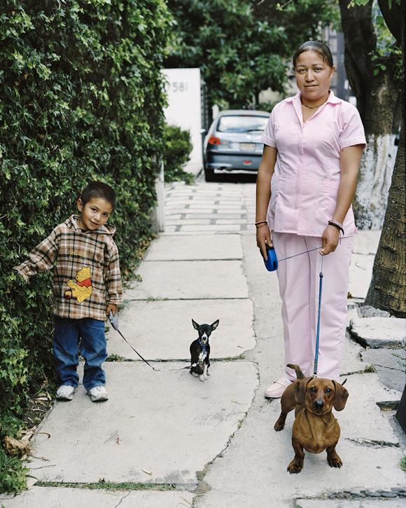 Ana, Petunia y Camilo © Monica Ruzansky