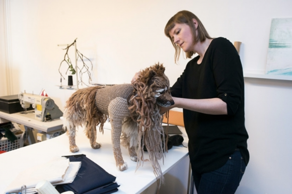 Liisa Hietanen bei der Arbeit