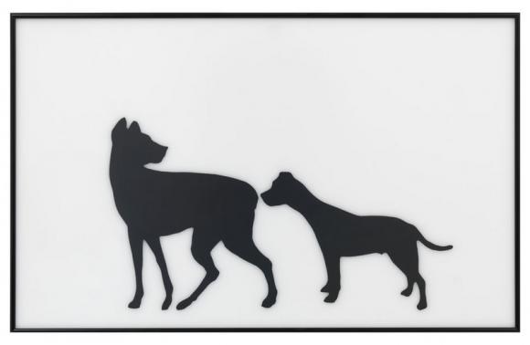 Hans-Peter Feldmann, Zwei Hunde-Silhouetten, 2003, Scherenschnitt hinter Glas