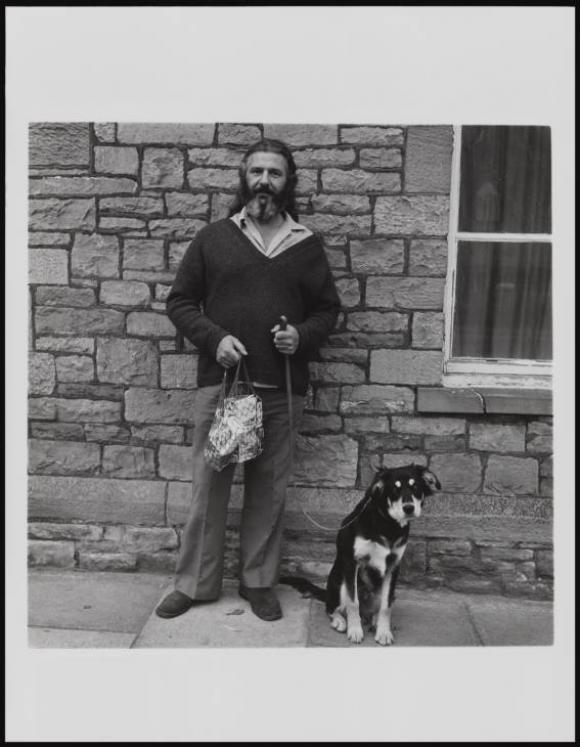 Keith Arnatt, Walking the Dog  1976-79, © The estate of Keith Arnatt