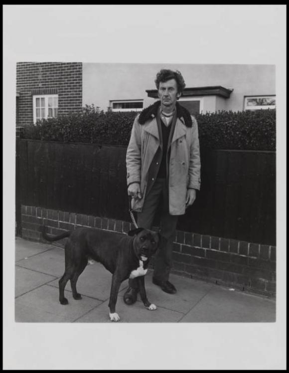 Keith Arnatt, Walking the Dog  1976-79, © The estate of Keith Arnatt