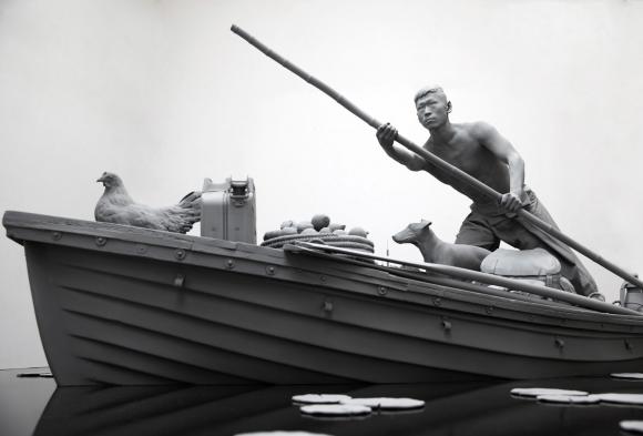 The Boatman, Sculpture, 2020 © Hans Op de Beeck