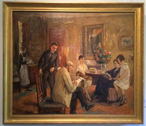 Max Liebermann, Der Künstler skizzierend im Kreise seiner Familie (1926), Foto: 